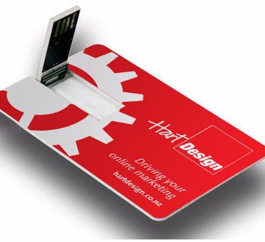 יבואן דיסק און קי בצורת כרטיס אשראי